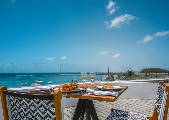 Ocean V Hotel (Adults Only)